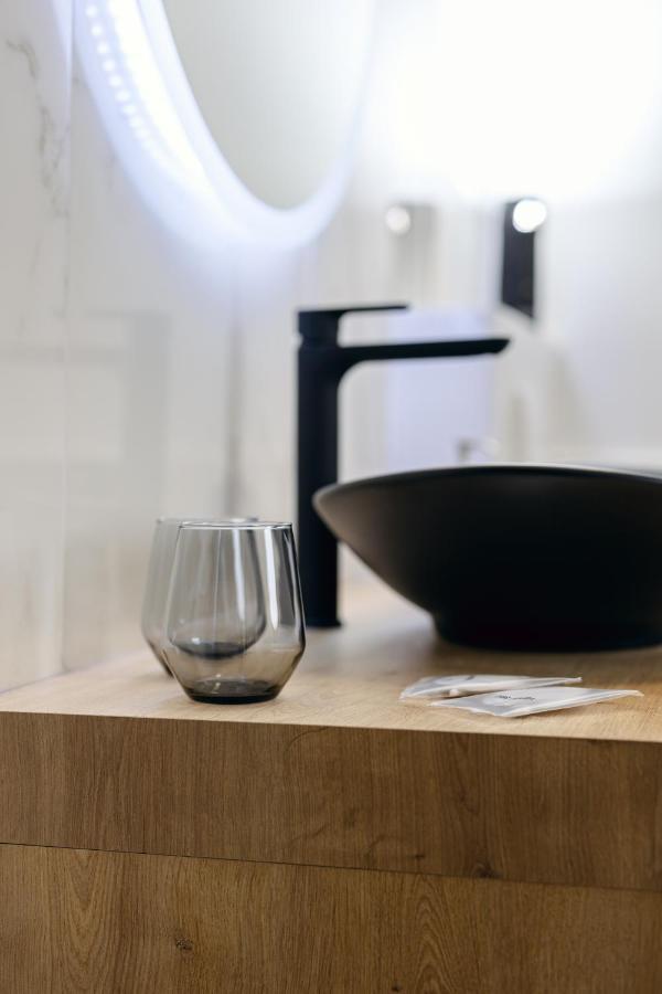 Haller Boutique Târgu-Mureş Esterno foto