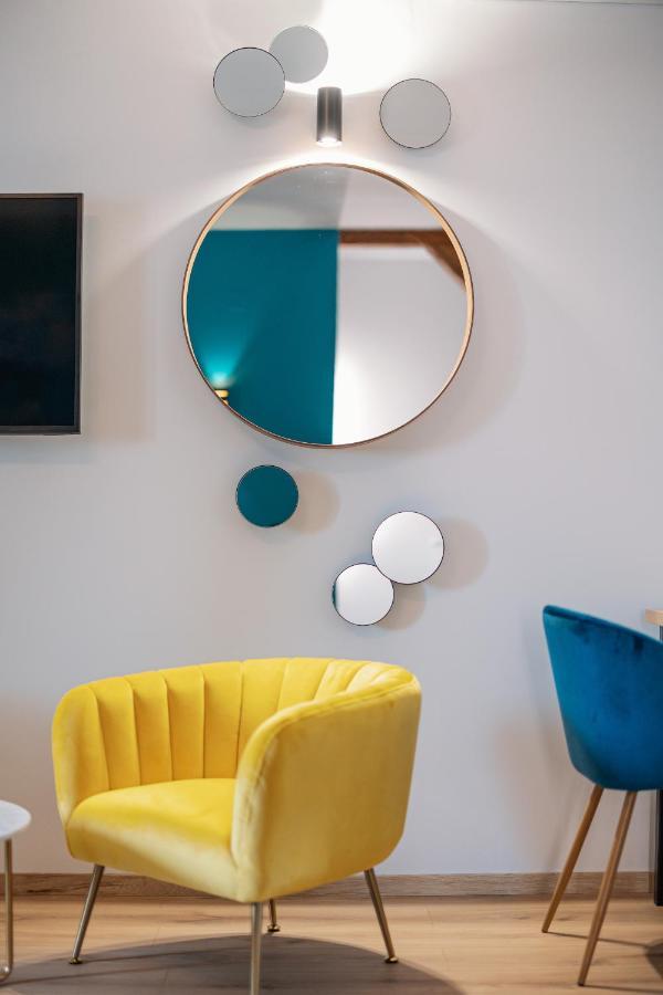 Haller Boutique Târgu-Mureş Esterno foto